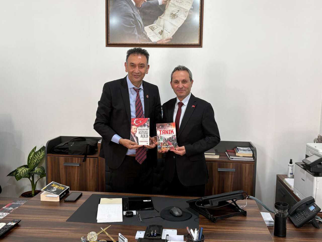 Muğla Gazeteciler ve Yazarlar Derneği’nden, MBB Basın Yayın ve Halkla İlişkiler Dairesi Başkan Vekili Selçuk Şimşek'e Ziyaret 1